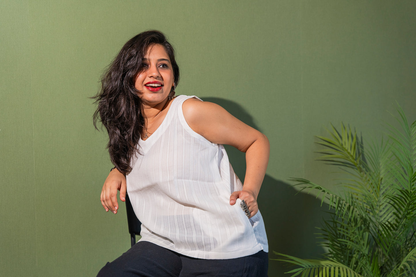 White V neck short Kurta