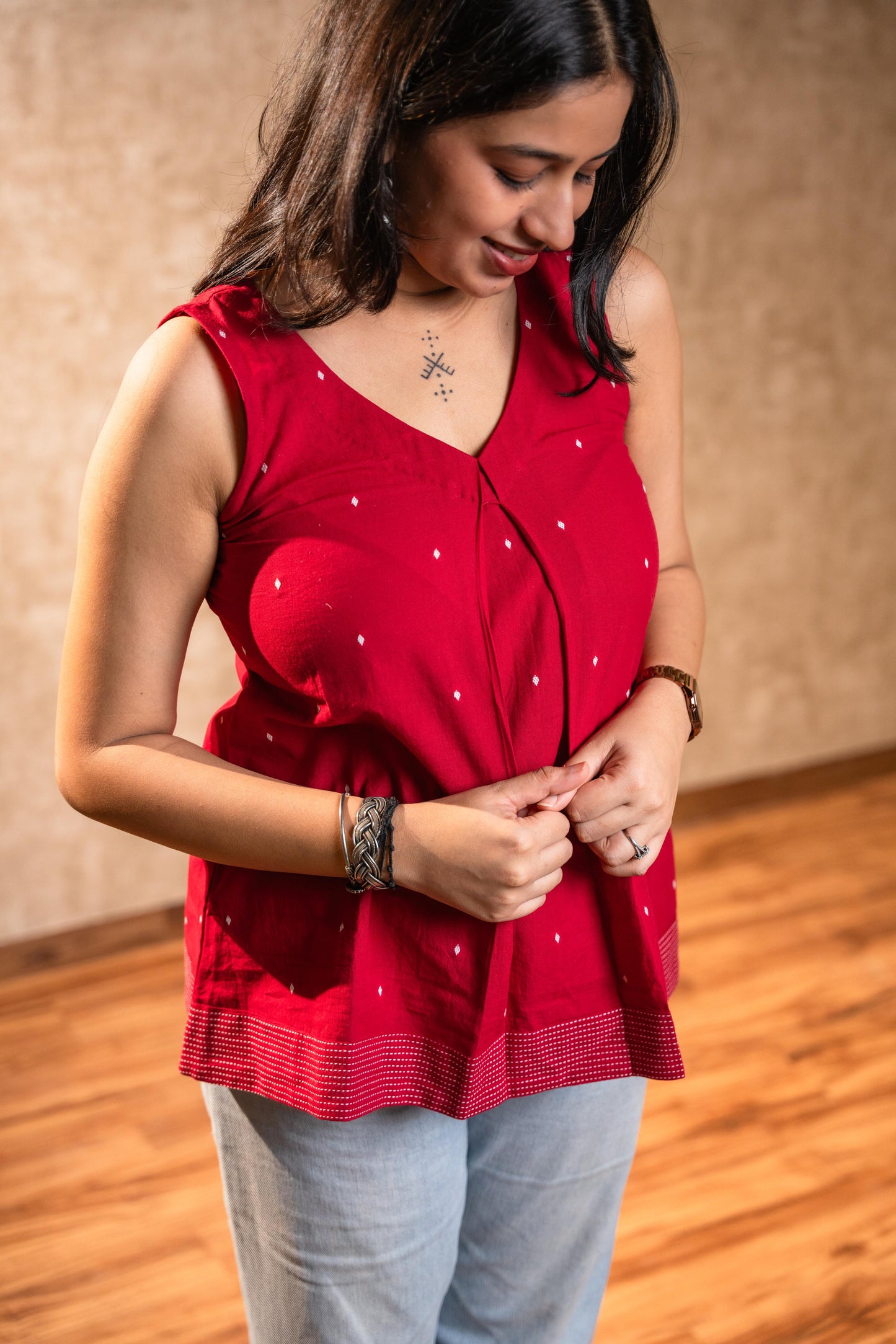Red Sleevless Tunic