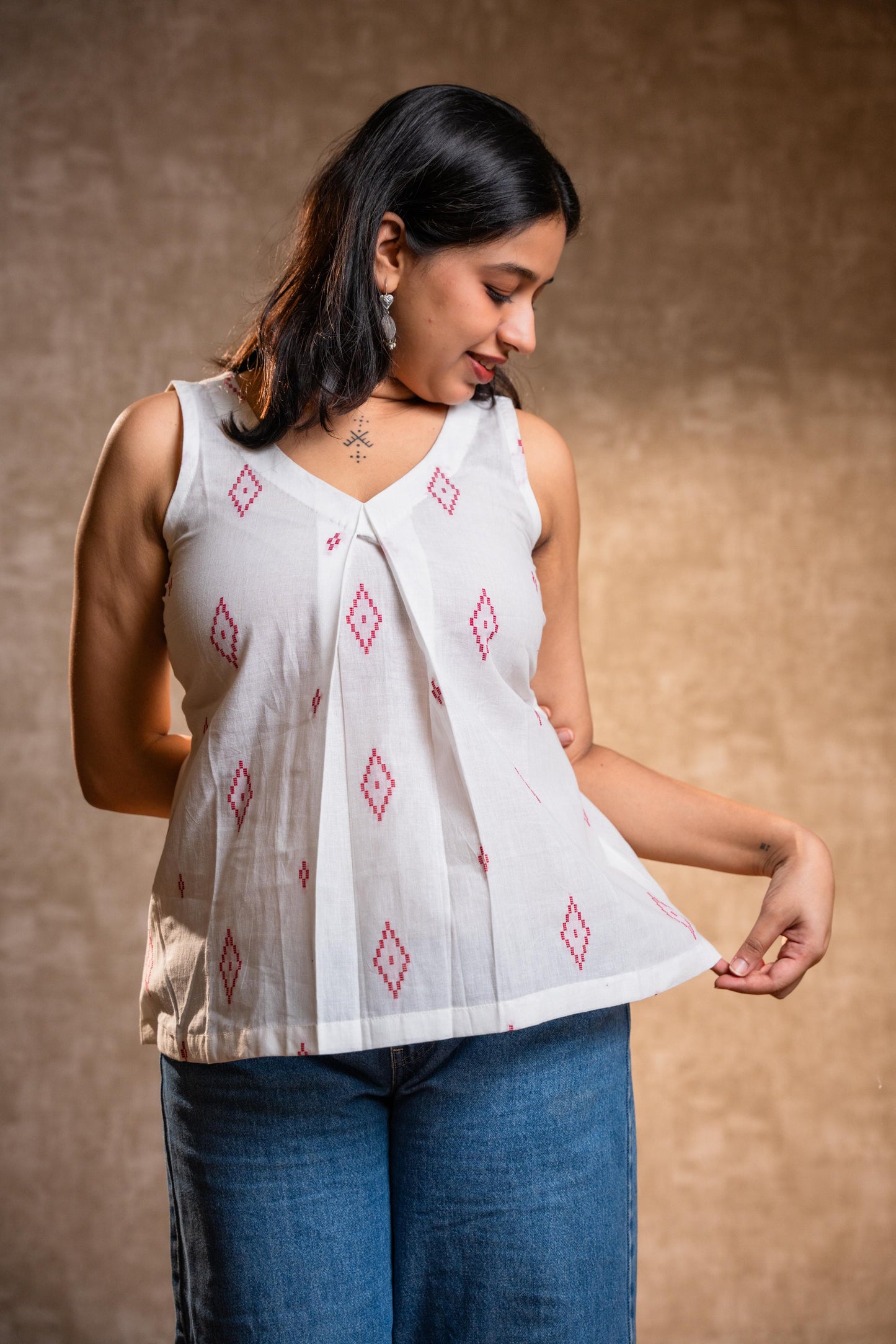 White Sleeveless Tunic