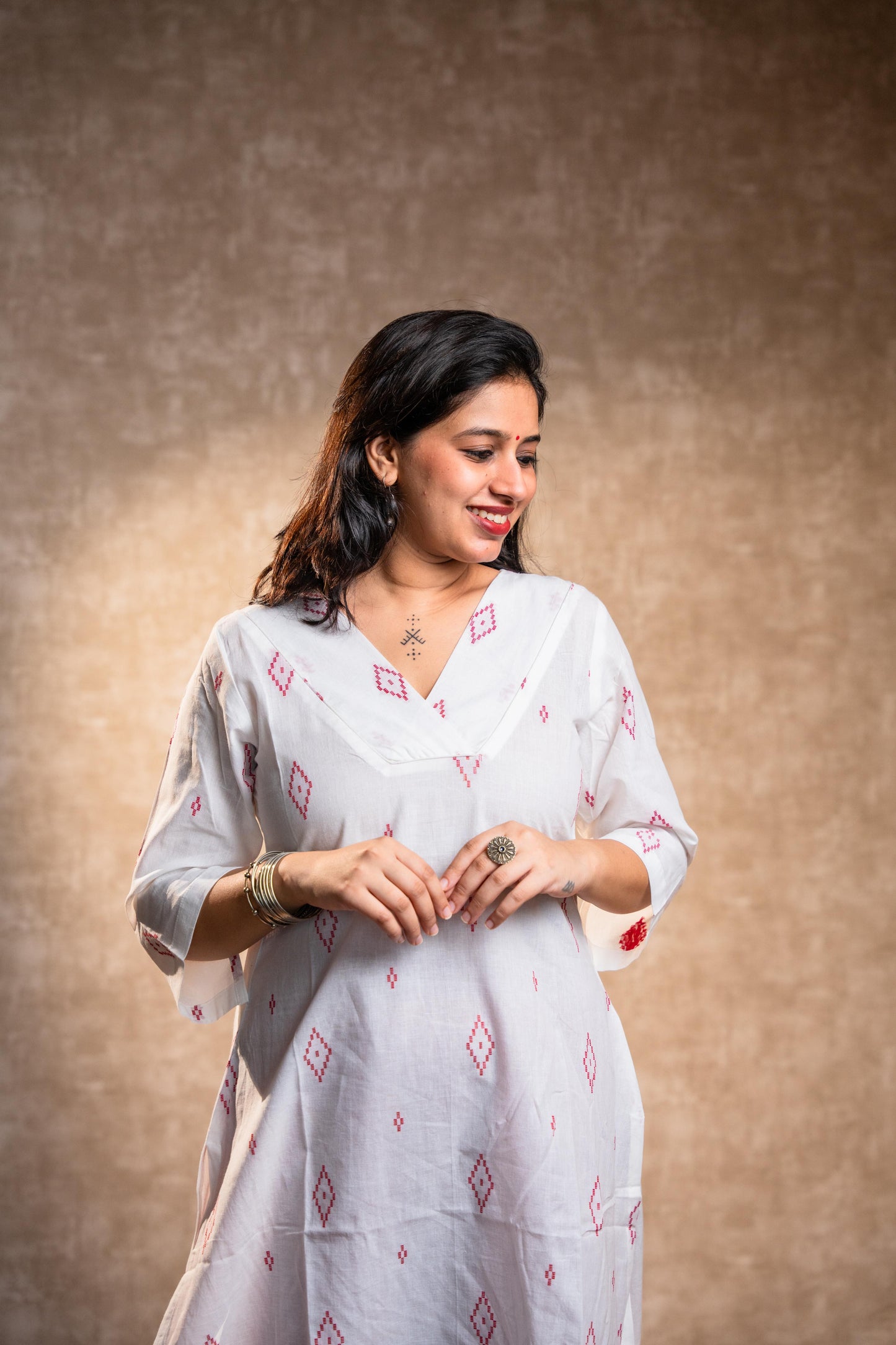 White Full Sleeves Kurta Set