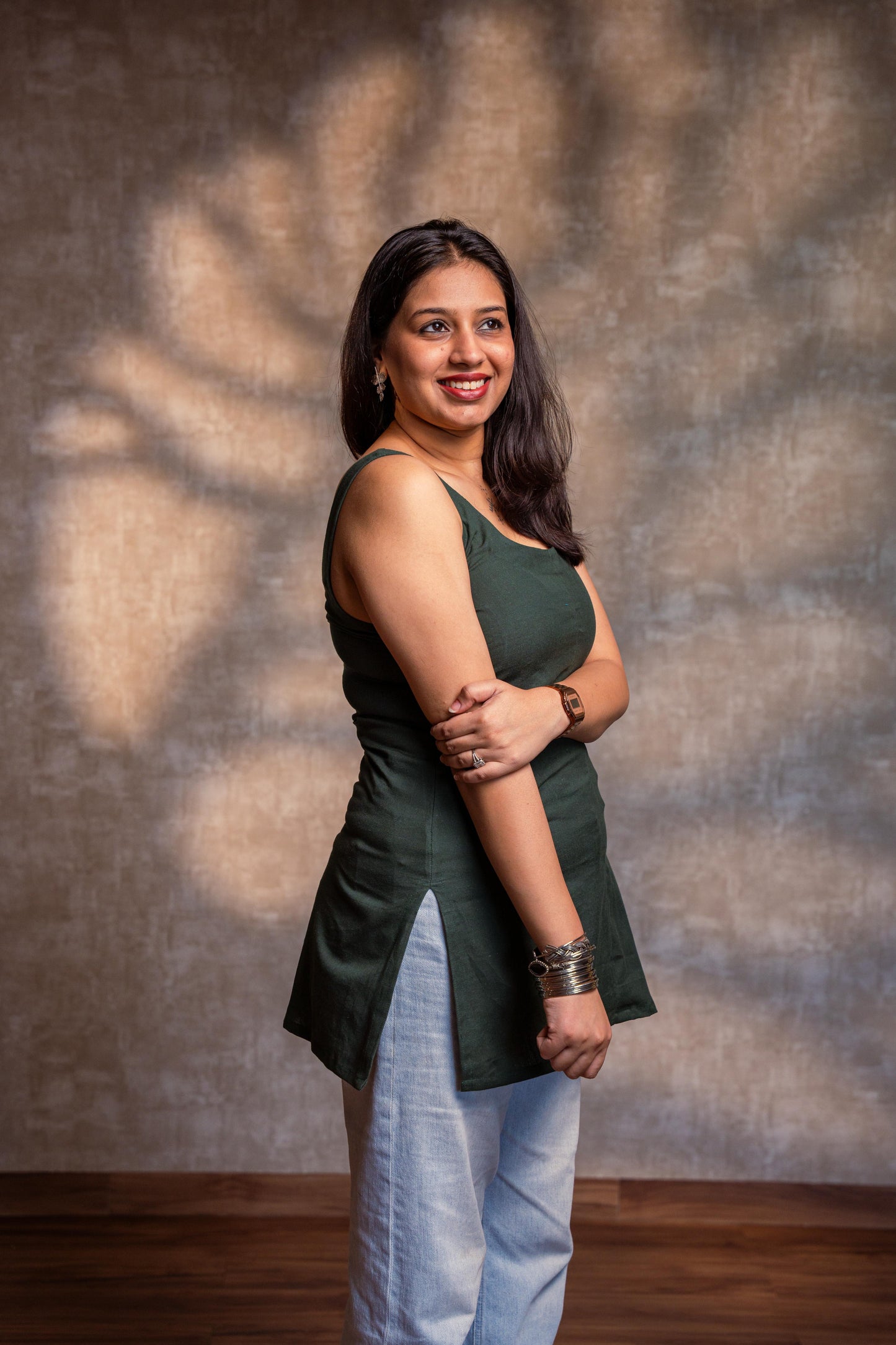 Dark Green Sleeveless Short Kurta