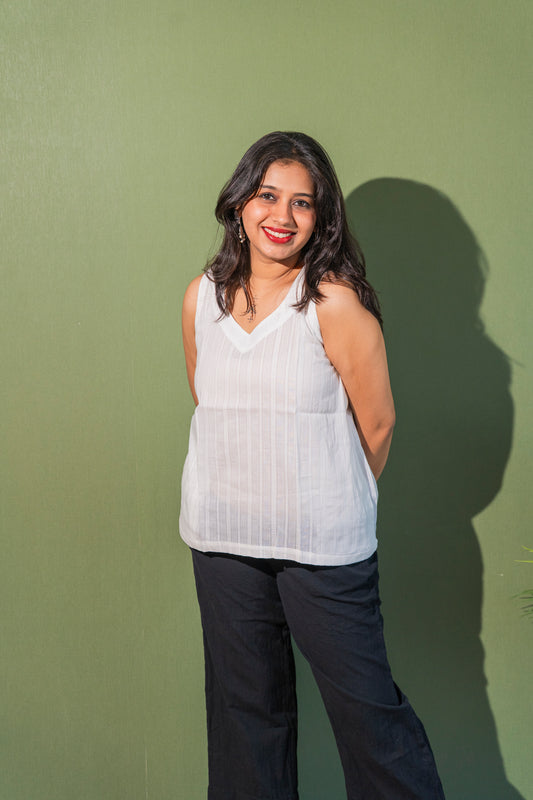 White V neck short Kurta