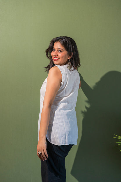 White Round neck Kurta