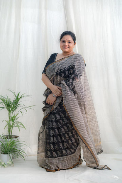 Beige and black kota doria