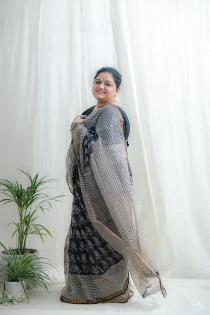 Beige and black kota doria