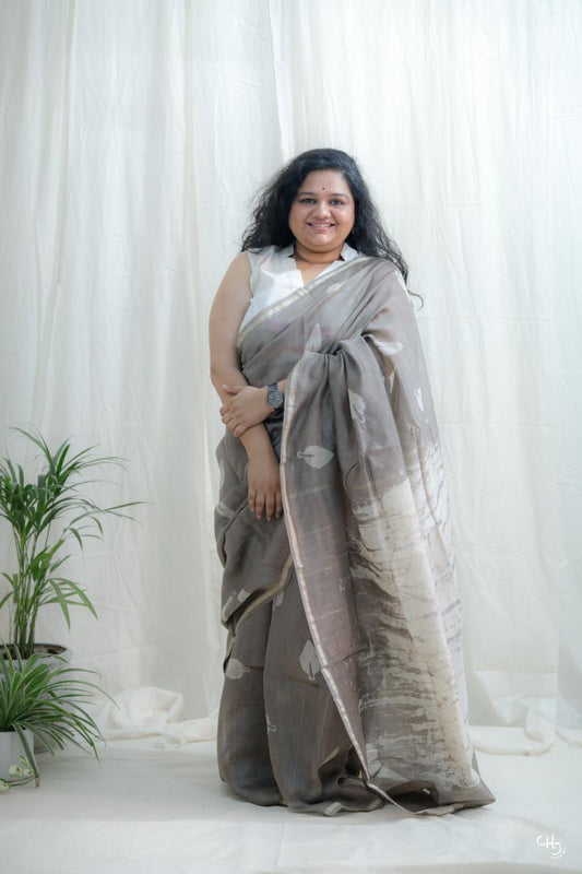 brwn grey leaf saree