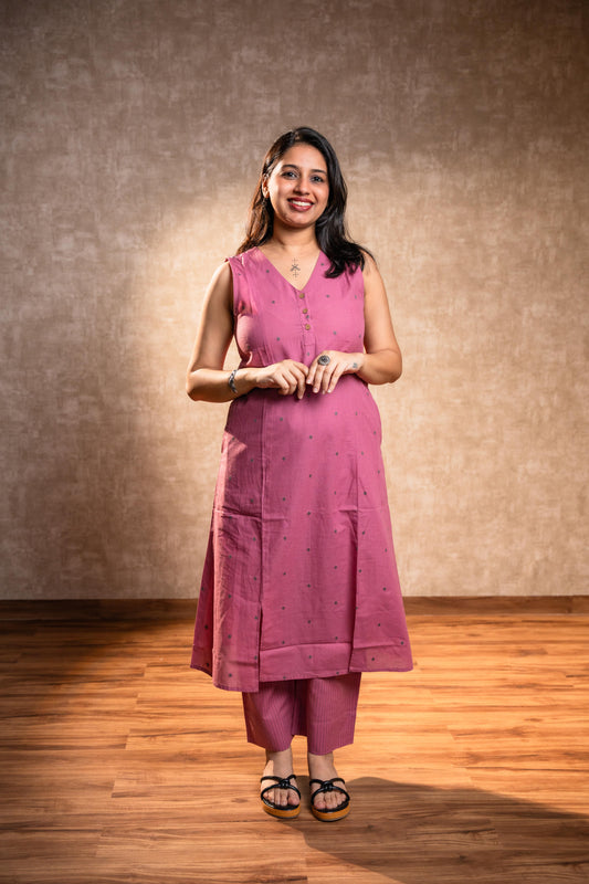 Pink Sleeveless Kurta Set