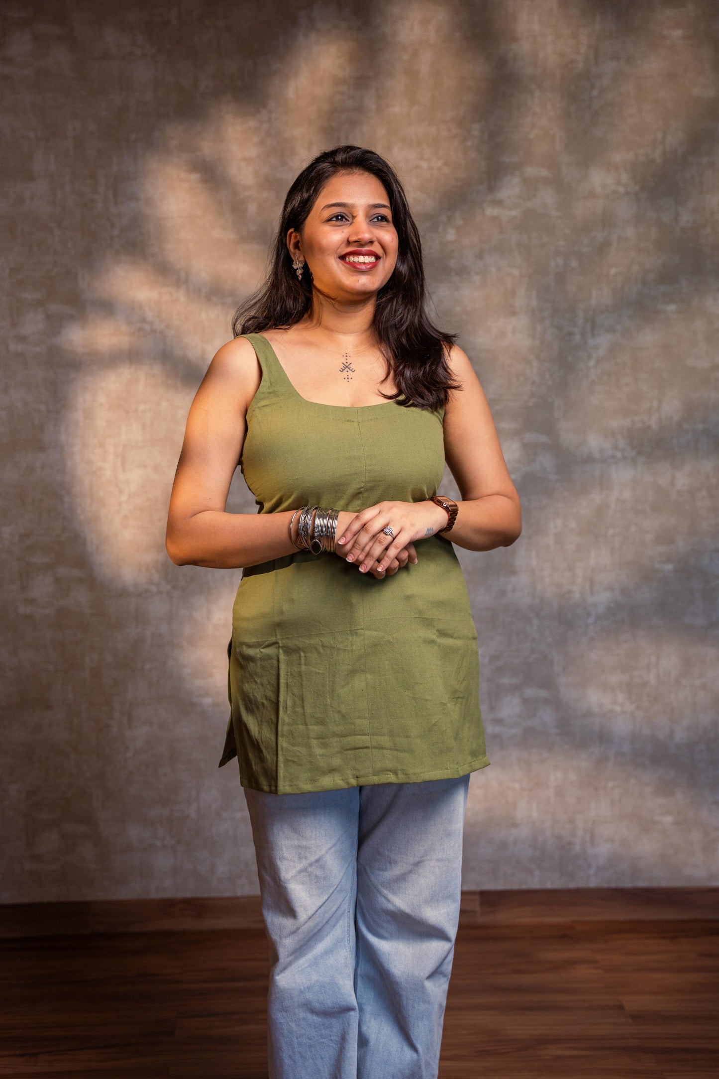 Light Green Sleeveless Short Kurta