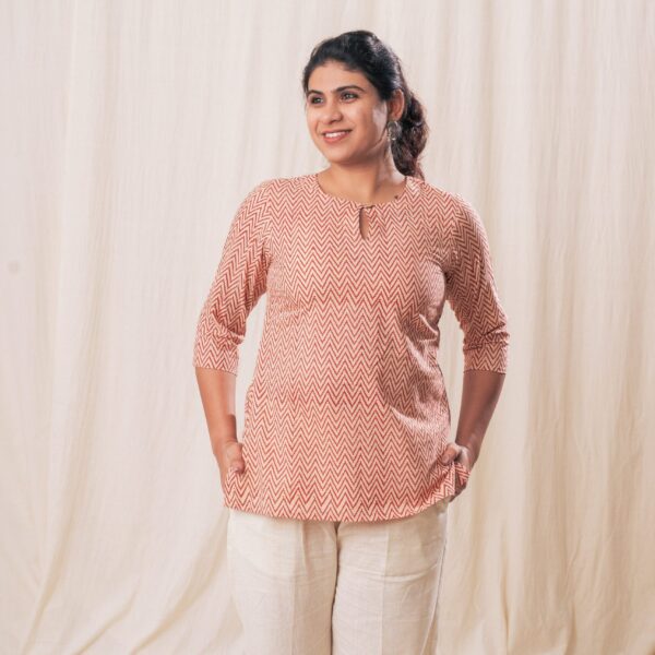 Zig Zag Keyhole Tunic