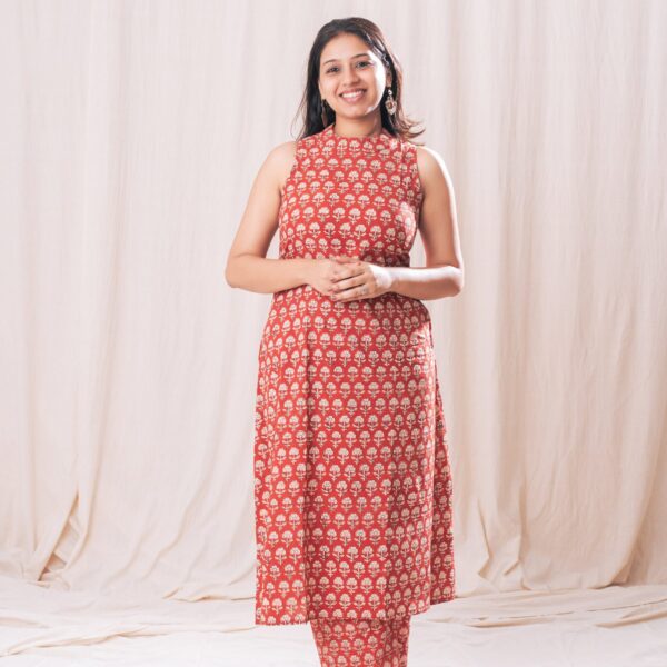 Red Incut Set