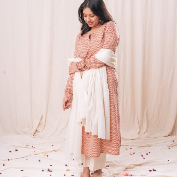 Zig Zag Churi sleeve Set