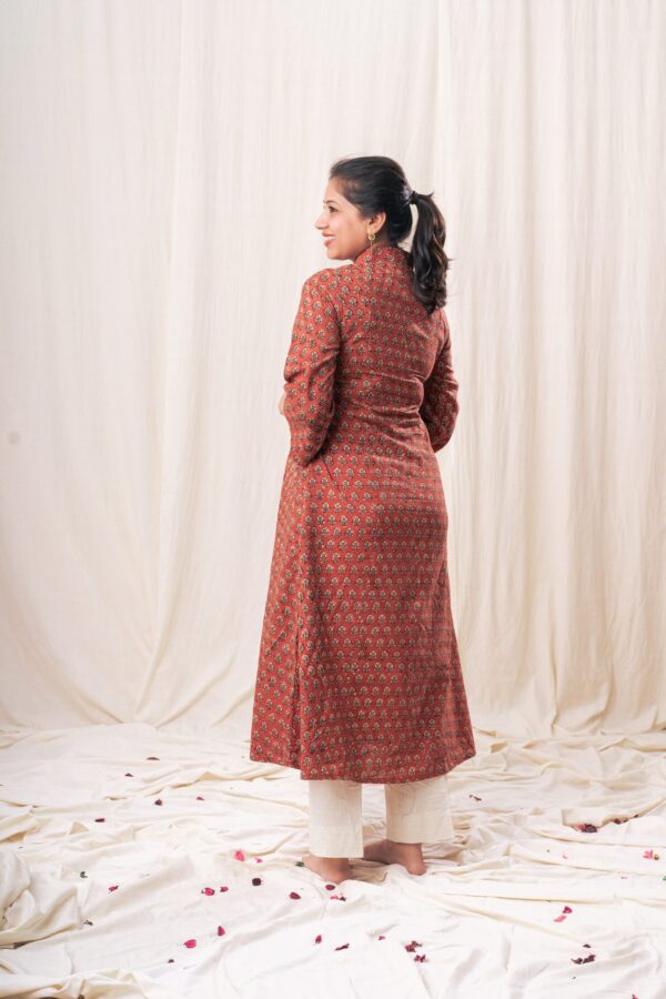 V neck Red Gathered Set - Image 2