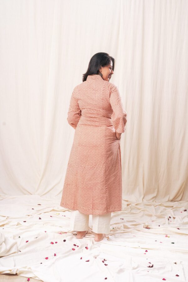 V neck Zig Zag Gathered Set - Image 3