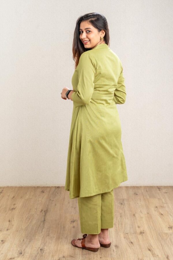 Green Pleat kurta - Image 3