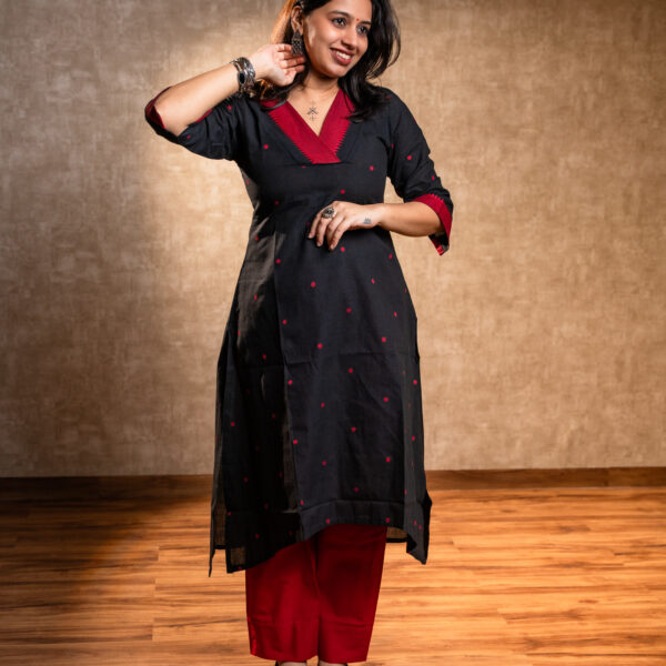 Black Full Sleeves Kurta Set