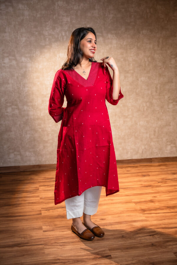 Red Full Sleeves Kurta Set - Image 4