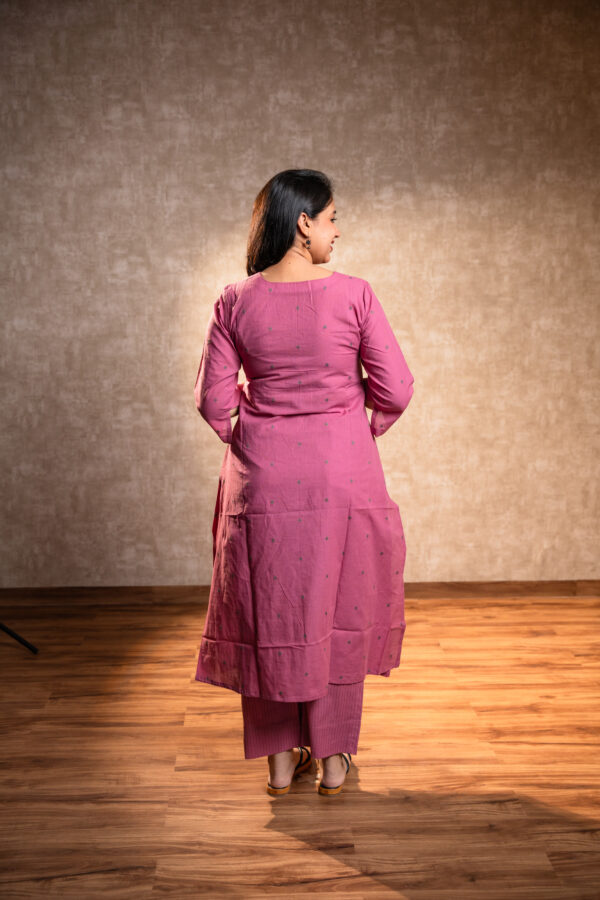 Pink Full Sleeves Kurta Set - Image 4